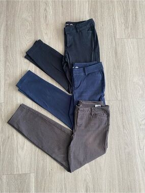 Old Navy Pixie Pants Set of Three Black, Navy, Gray Women’s Size 2